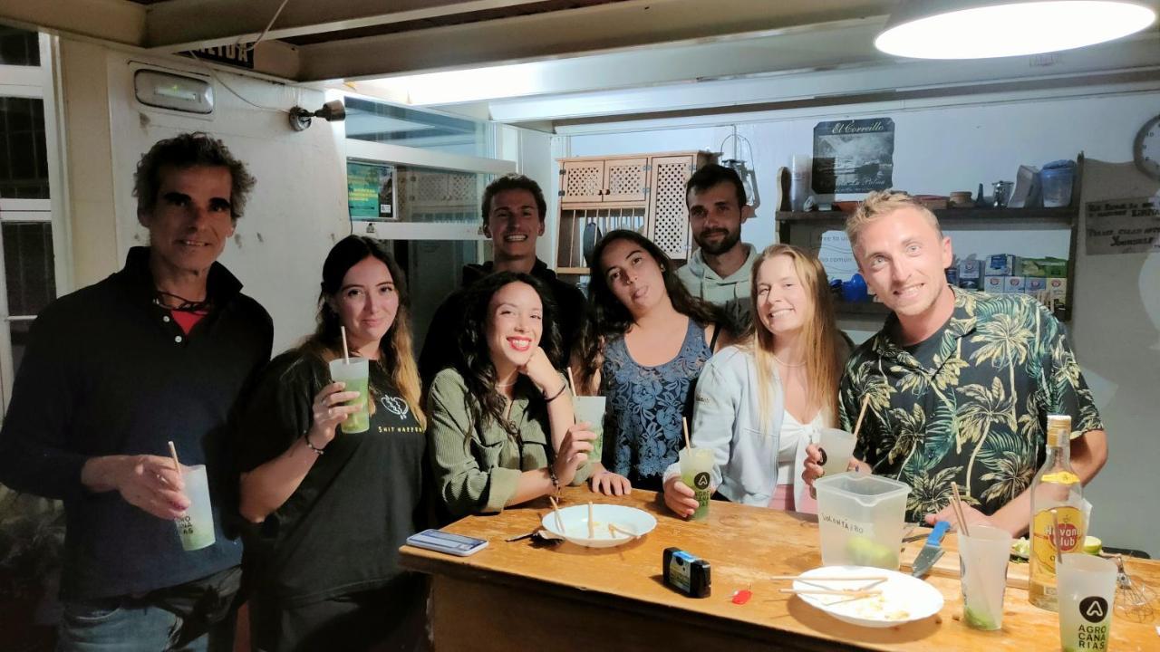 Hostel Albergue La Casa Encantada El Paso Εξωτερικό φωτογραφία