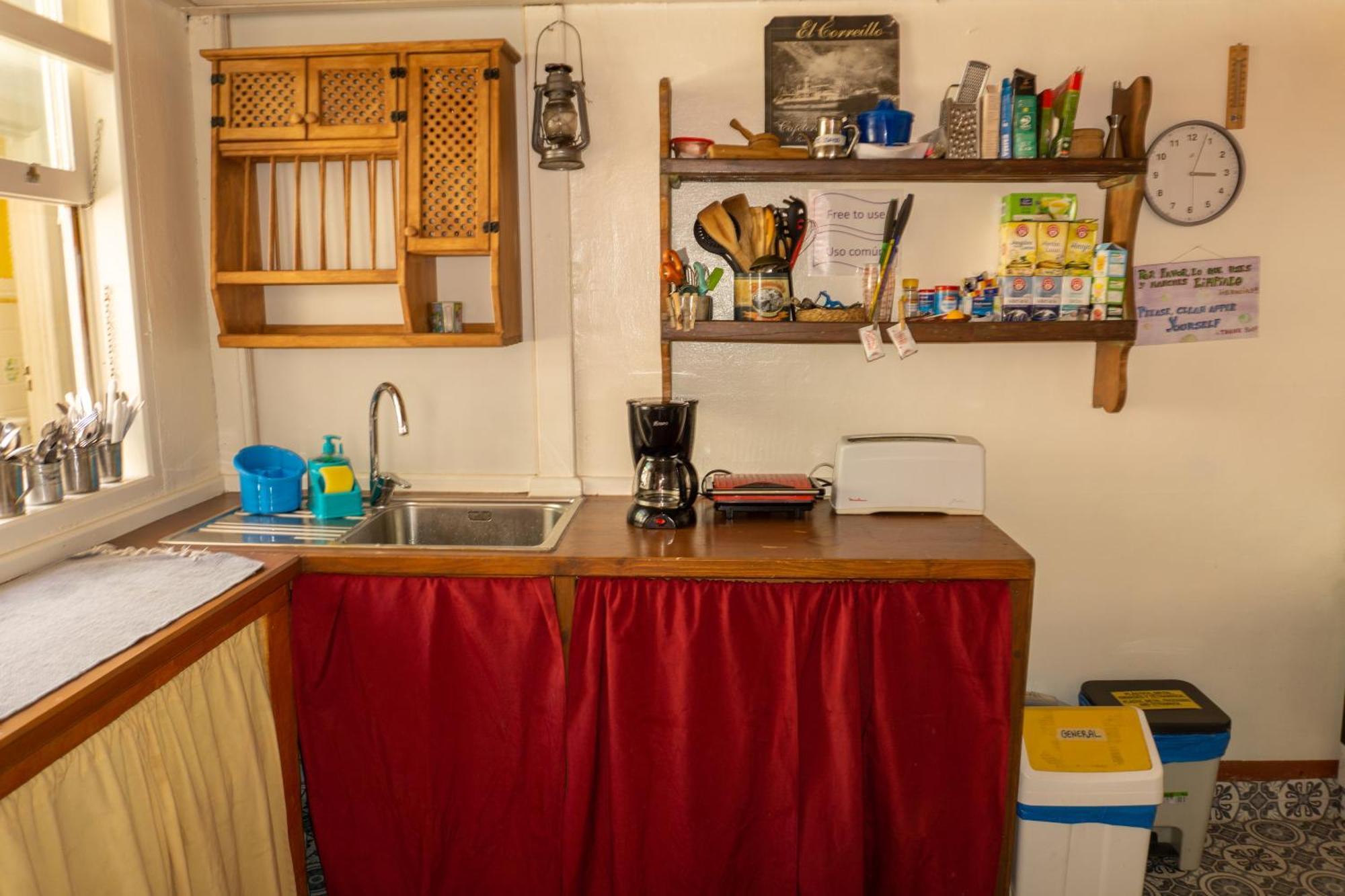 Hostel Albergue La Casa Encantada El Paso Εξωτερικό φωτογραφία